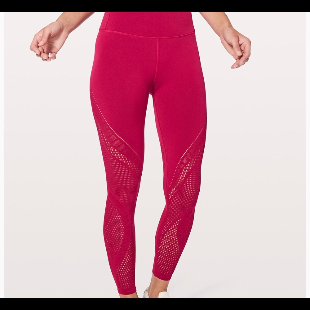 Lululemon sexy leggings!